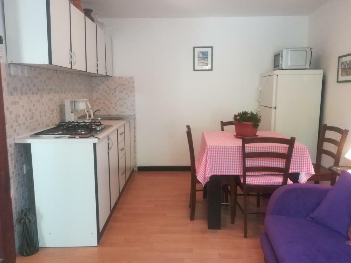 Apartman Legac Starigrad  Exterior photo